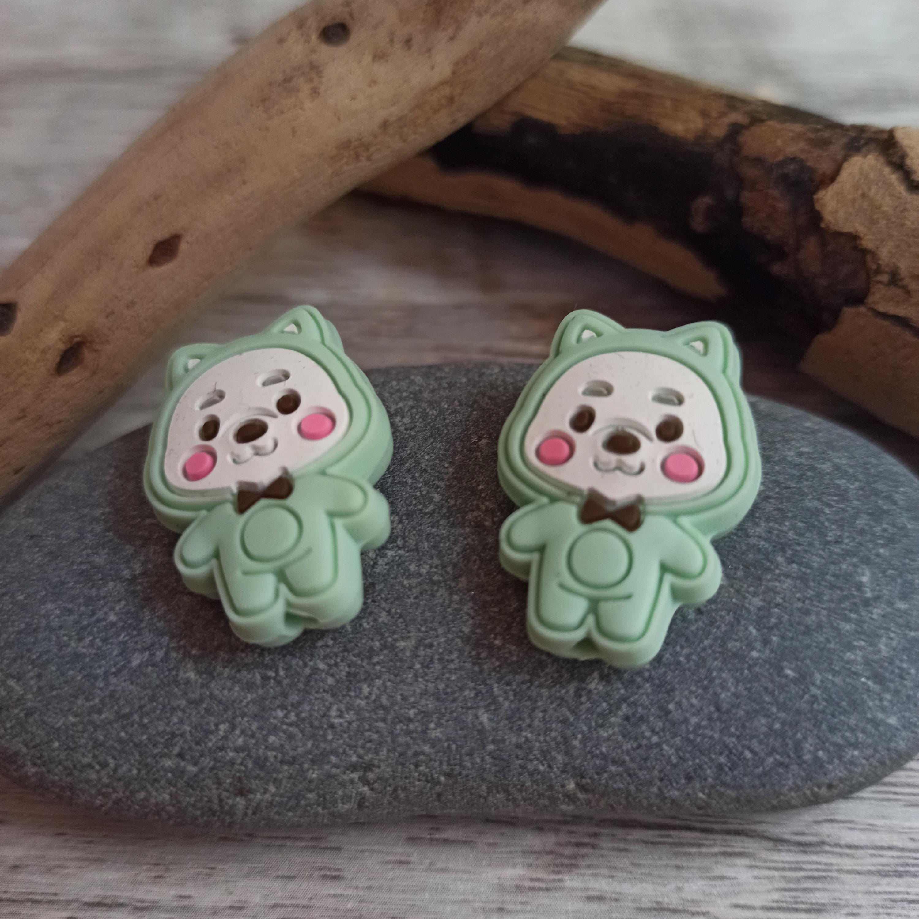 Kitty Cat in a Onesie - Stitch Stoppers - Needle Stoppers - Silicone - Knitting - Yarn- Notions - Point Protectors - Holder - Mint green