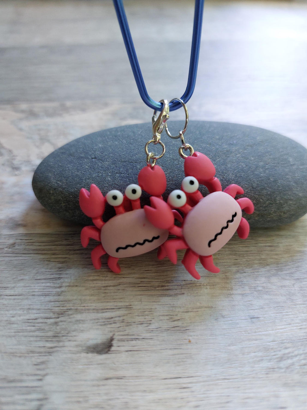 Pink Cosy Crab Stitch Marker