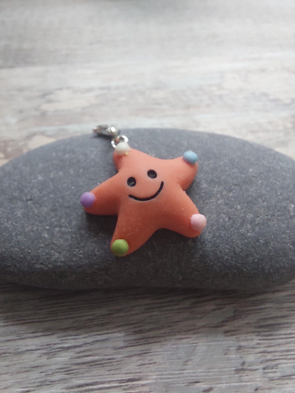 Happy Starfish Stitch Marker for Knitting & Crochet | Coastal Ocean Project Keeper | Cute Beachy Yarn Lover Gift