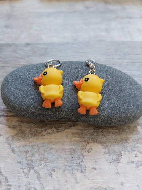 Adorable Duck Stitch Marker | Tail-Up Charm for Knitting & Crochet | Fun Yarn Project Keeper