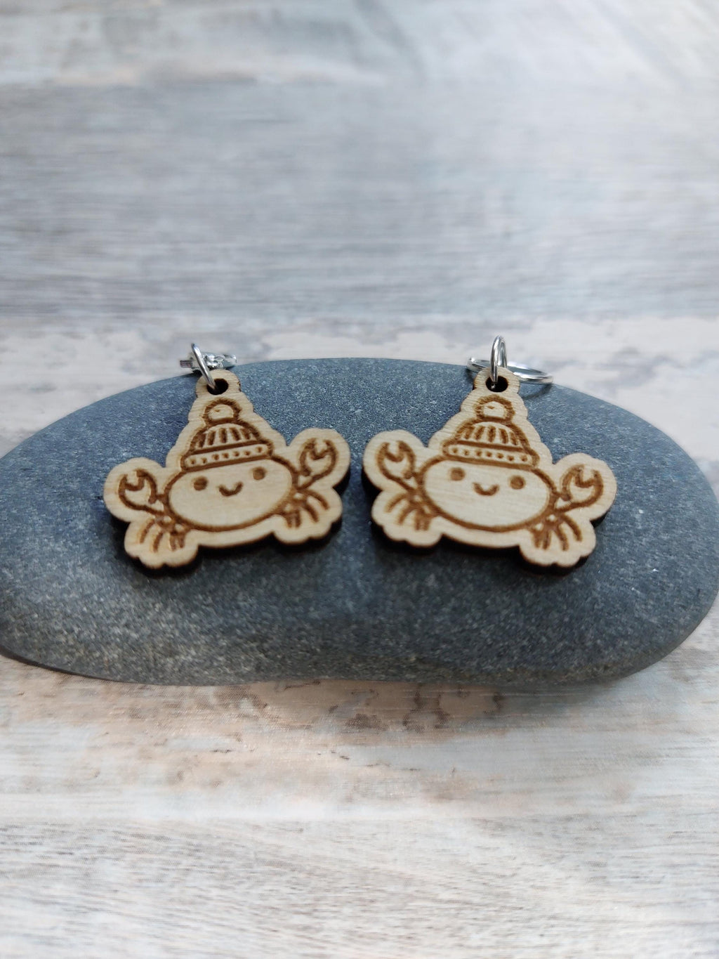 Exclusive Wooden Cosy Crab Stitch Marker