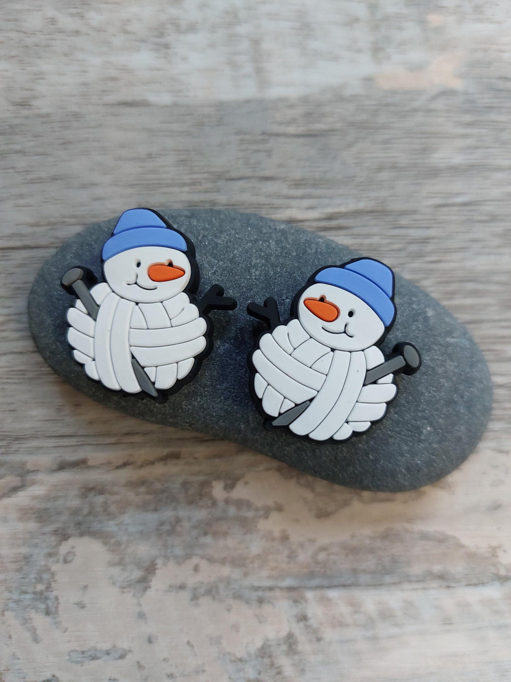 Pair of Stitchy Snowmen Stitch Stoppers – Christmas Needle Stoppers – Silicone – Knitting Notions – Point Protectors – Pack of 2