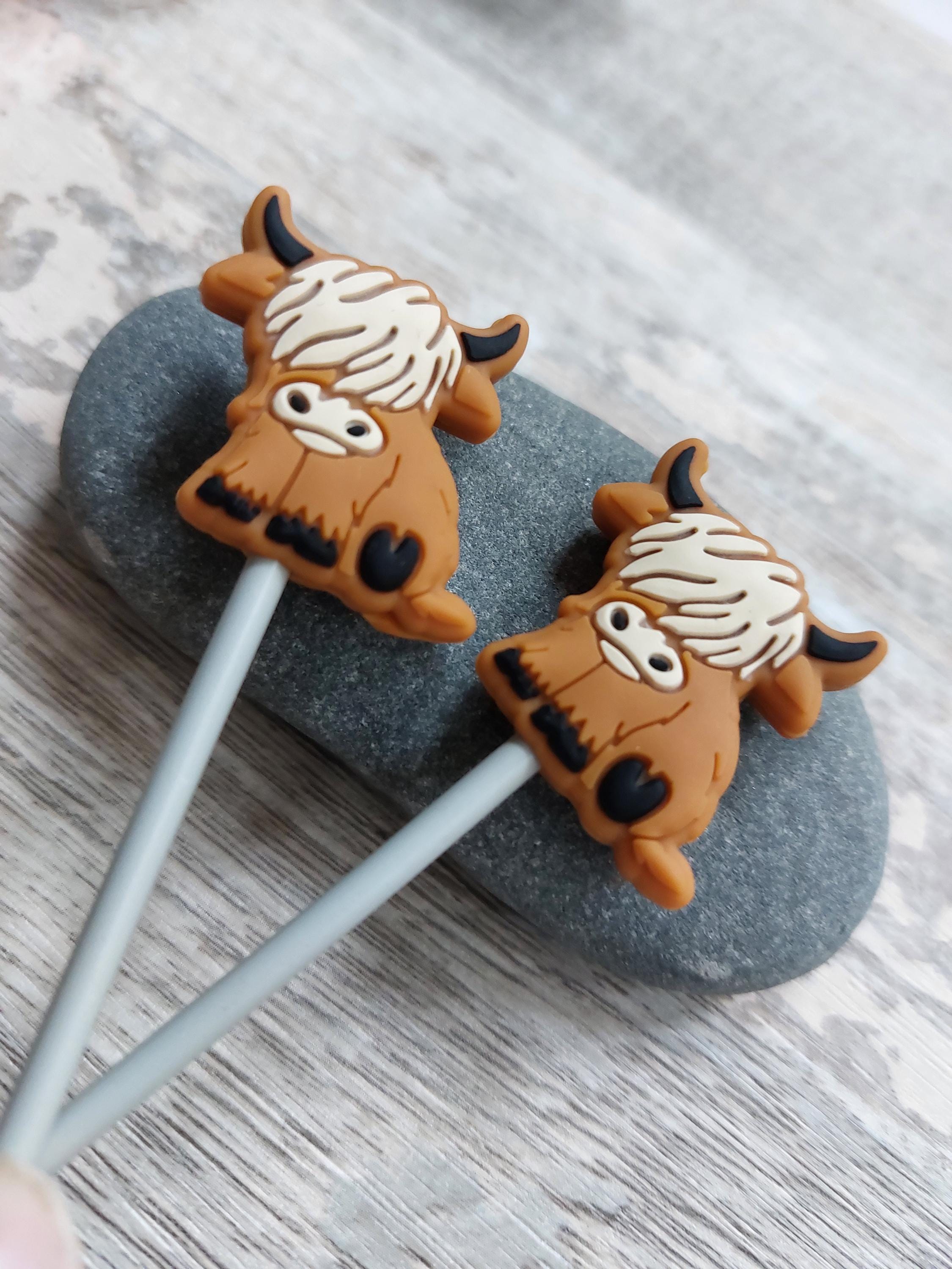 Pair of Highland Cow Stitch Stoppers