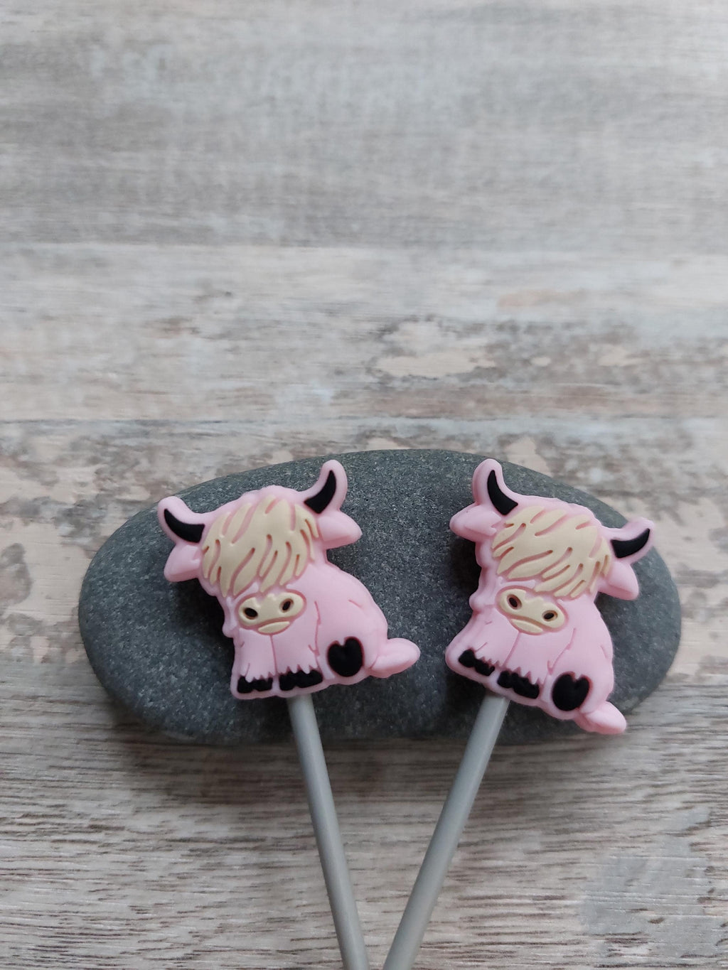 Pair of Highland Cow Stitch Stoppers