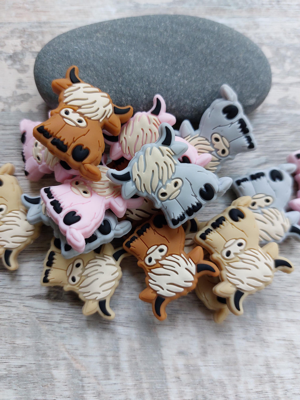 Pair of Highland Cow Stitch Stoppers