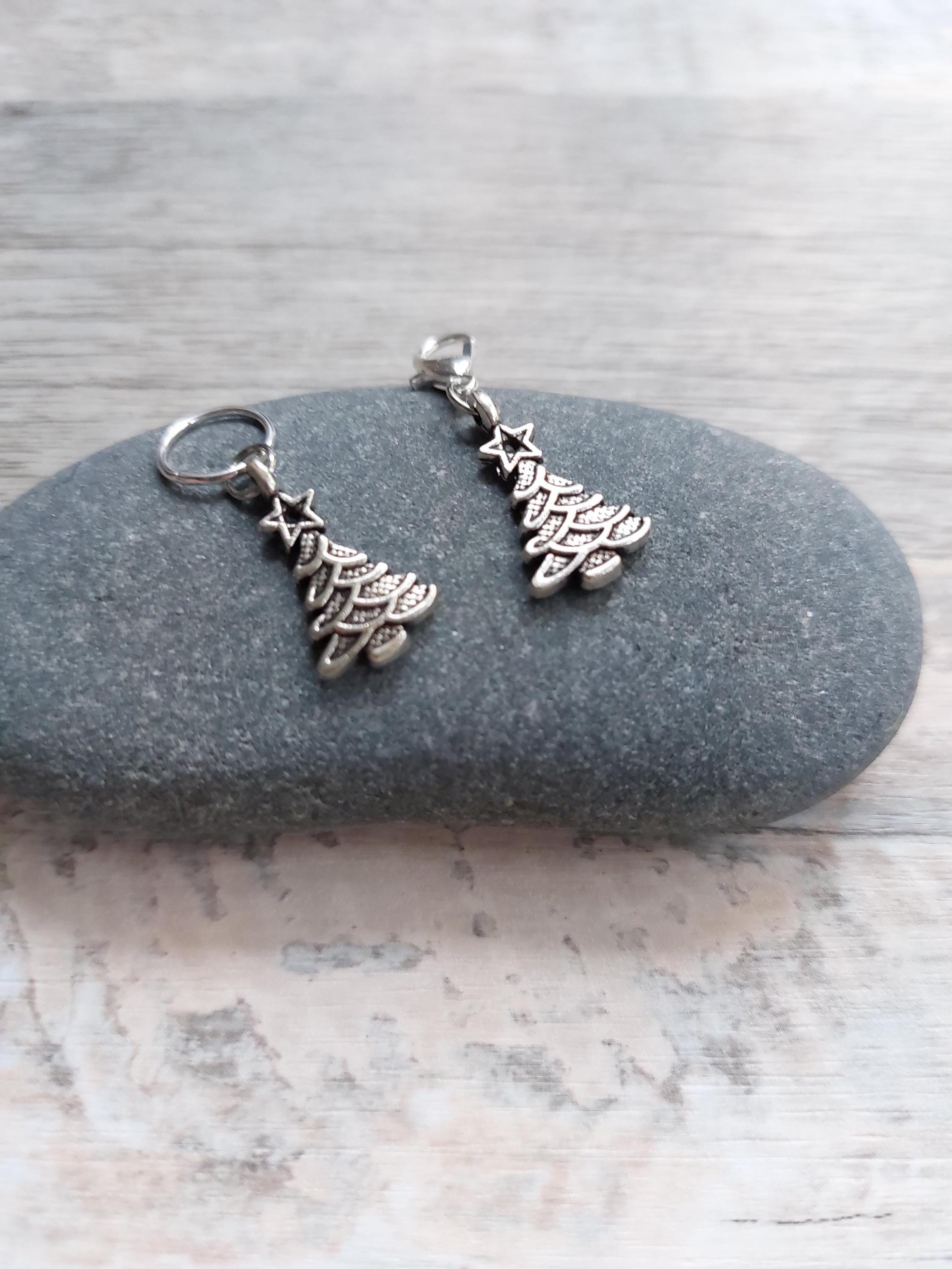 Silver Christmas Tree Stitch Marker | Festive Knitting & Crochet Accessory | Tiny Yarn Project Keeper