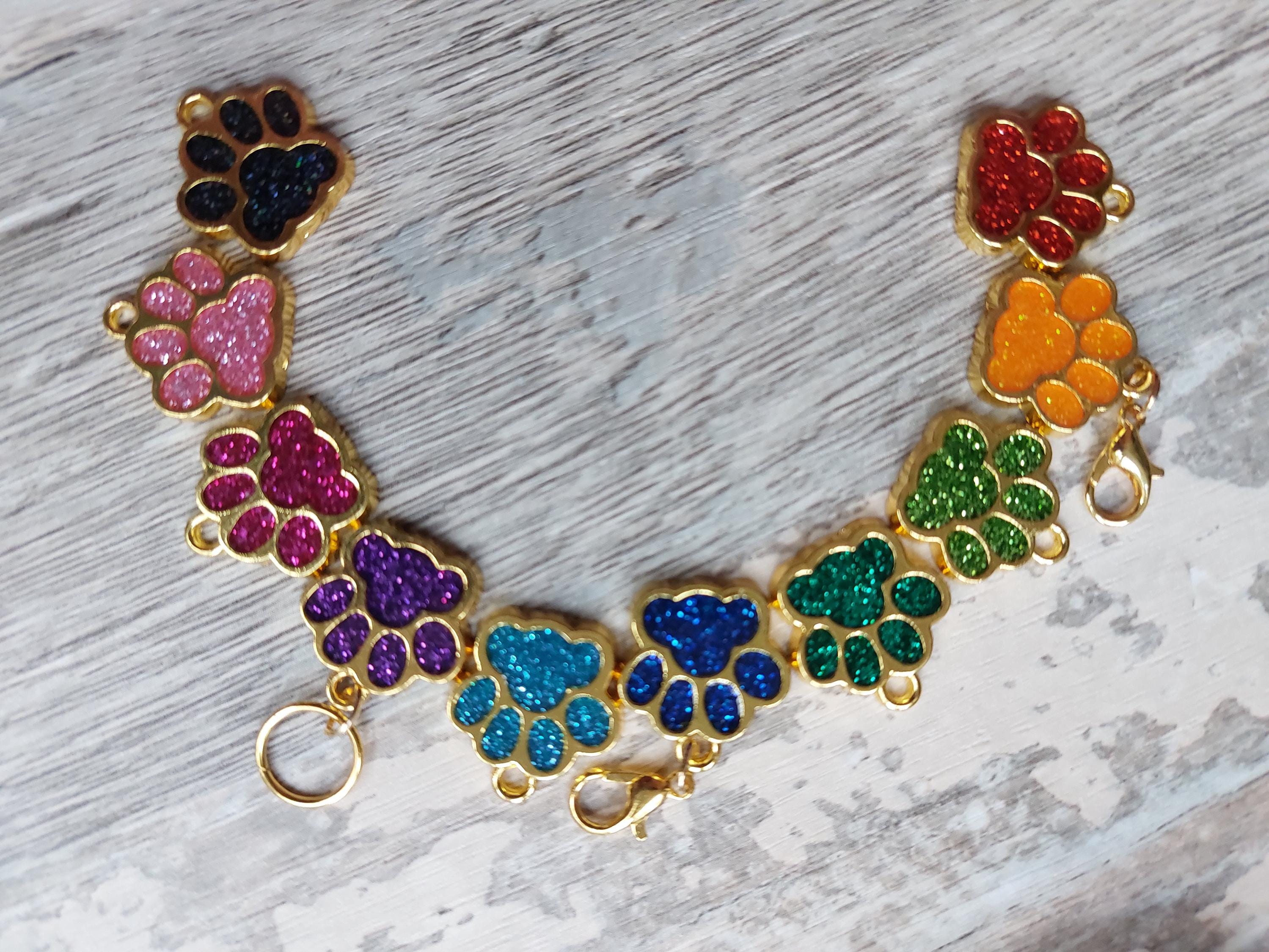 Sparkly Dog, Cat or Bear Paw Stitch Marker | Cute Knitting & Crochet Accessory | Gold Yarn Project Keeper
