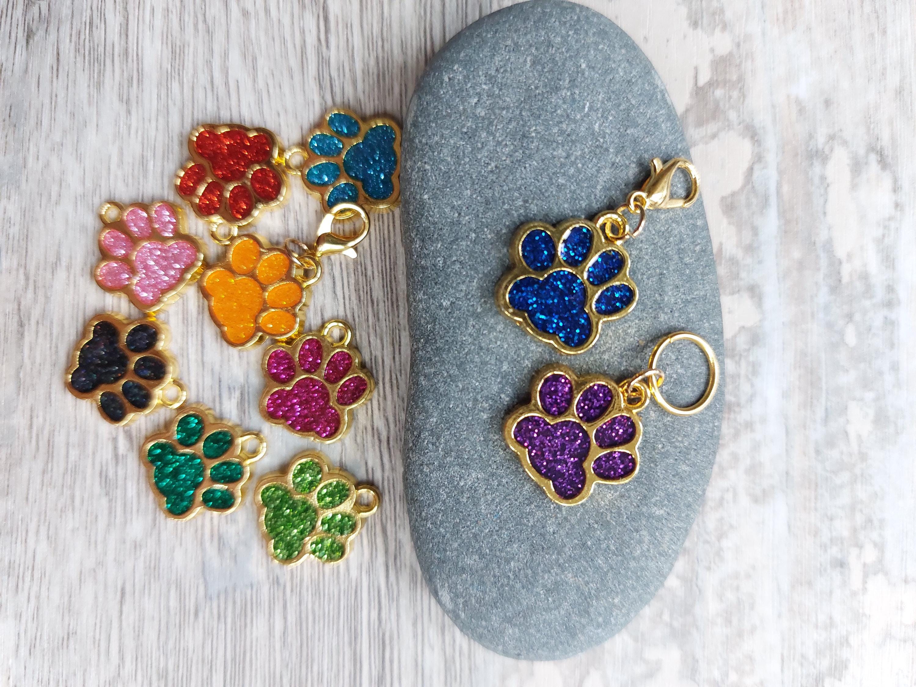 Sparkly Dog, Cat or Bear Paw Stitch Marker | Cute Knitting & Crochet Accessory | Gold Yarn Project Keeper